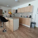 Slanda - * Medenec