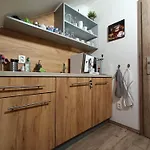 Slanda - * Medenec