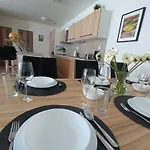 Appartement Slanda - *