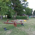 Slanda - Medenec