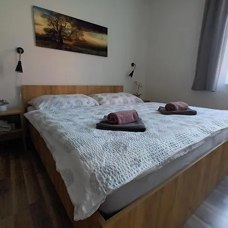 Apartman Slanda -